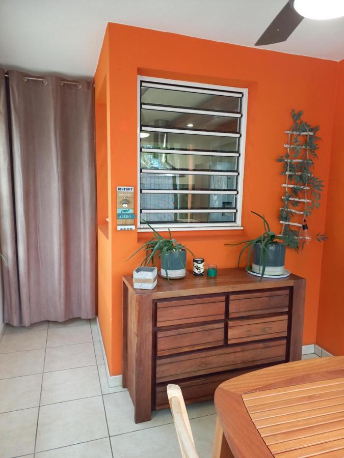 Bel Appartement Avec Terrasse Proche Des Plages Saint-Gilles-les-Bains Buitenkant foto